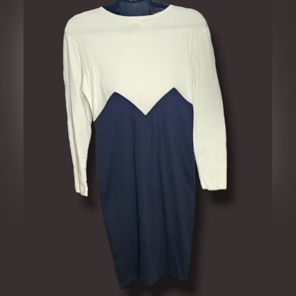 Avon Fashions Dress in White/Black